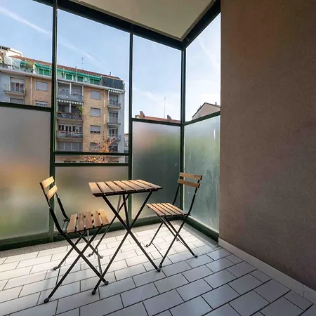 Terrace - 2 Camere, 2 Bagni, Metro A Due Passi *