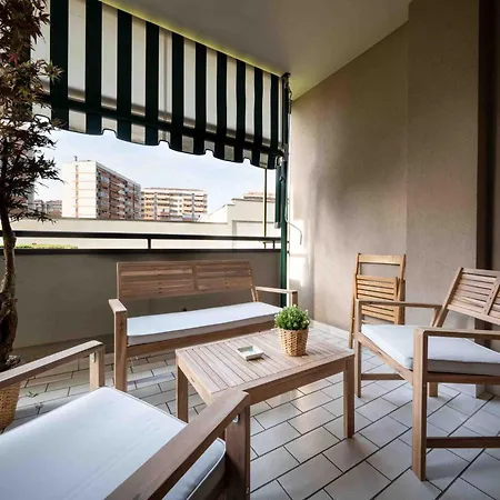 Terrace - 2 Camere, 2 Bagni, Metro A Due Passi *