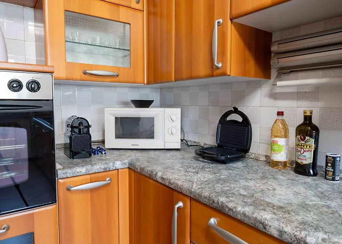 Terrace - 2 Camere, 2 Bagni, Metro A Due Passi 公寓