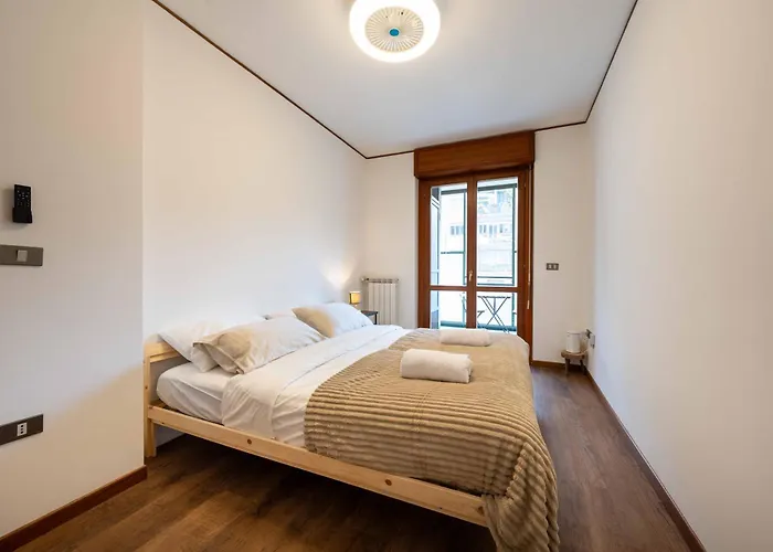 公寓 Terrace - 2 Camere, 2 Bagni, Metro A Due Passi *