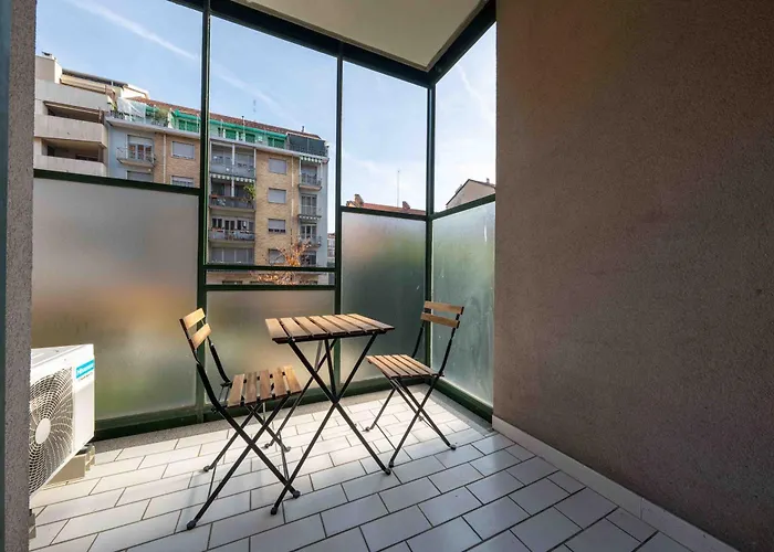 Terrace - 2 Camere, 2 Bagni, Metro A Due Passi *