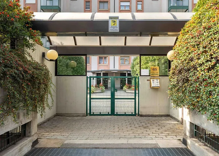 Apartamento Terrace - 2 Camere, 2 Bagni, Metro A Due Passi *