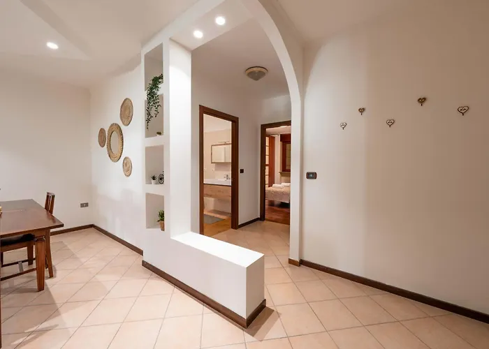 Terrace - 2 Camere, 2 Bagni, Metro A Due Passi Turyn
